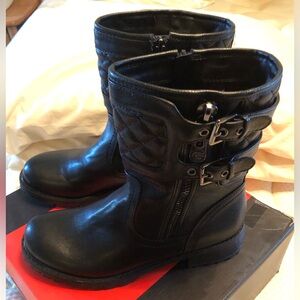 Women’s Guess Boots